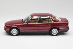 BMW 535i E34 Röd Minichamps 1:18 100024002 Metall — bild 4 av 8