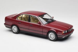 BMW 535i E34 Röd Minichamps 1:18 100024002 Metall — bild 6 av 8