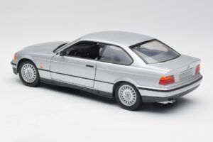 BMW 3 Series E36 Coupe Silver UT Models 1:18 180023321 Metall — bild 7 av 8