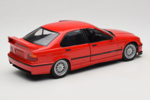 BMW 318is E36 Hellrot UT Models 1:18 180024302-R1 Metall — bild 3 av 8