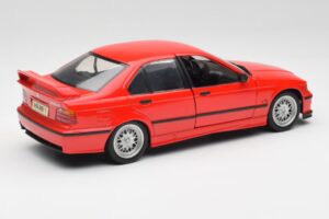 BMW 318is E36 Röd UT Models 1:18 180024302 Metall — bild 3 av 8