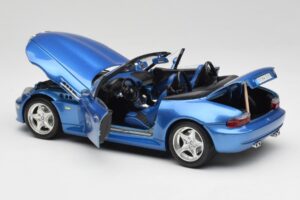 BMW Z3 E36 M Roadster Estoril Blue Bburago 1:18 3349-M1 Metall — bild 5 av 8
