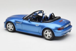 BMW Z3 E36 M Roadster Estoril Blue Bburago 1:18 3349-M1 Metall — bild 7 av 8