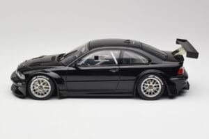 BMW M3 GTR E46 Plain Body Jet Svart AUTOart 1:18 80447 Metall — bild 3 av 6