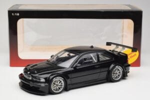 BMW M3 GTR E46 Plain Body Jet Svart AUTOart 1:18 80447 Metall — bild 6 av 6