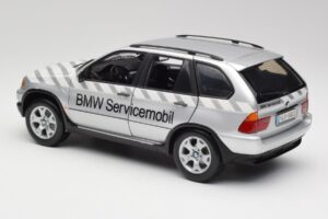 BMW X5 E53 3.0d Service Mobil Kyosho 1:18 80430305646 Metall — bild 7 av 8