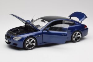 BMW M6 E63 Blå Kyosho 1:18 80430413351 Metall — bild 2 av 8
