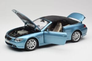 BMW 6 E64 Cabriolet Ljusblå Kyosho 1:18 80430153440 Metall — bild 2 av 8