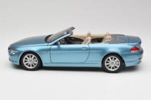 BMW 6 E64 Cabriolet Ljusblå Kyosho 1:18 80430153440 Metall — bild 4 av 8