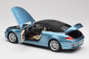 BMW 6 E64 Cabriolet Ljusblå Kyosho 1:18 80430153440 Metall — bild 5 av 8