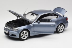 BMW 1 E82 Coupe Blå Kyosho 1:18 80430427065 Metall — bild 2 av 8
