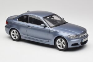 BMW 1 E82 Coupe Blå Kyosho 1:18 80430427065 Metall — bild 6 av 8