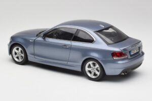 BMW 1 E82 Coupe Blå Kyosho 1:18 80430427065 Metall — bild 7 av 8