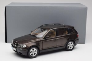 BMW X3 E83 3.0d Mörkbrun Metallic Kyosho 1:18 80430300736 Metall — bild 8 av 8