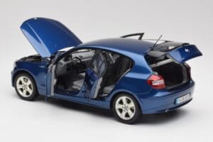 BMW 1 E87 Sydney Blå Kyosho 1:18 80430308600 Metall — bild 5 av 8