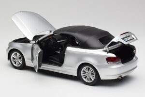 BMW 135i E88 Cabriolet Titan Silver Kyosho 1:18 80430427021 Metall — bild 5 av 8
