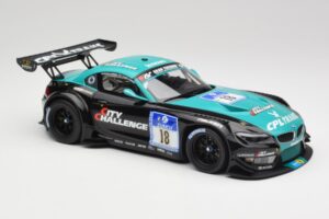 BMW Z4 E89 GT3 BMW Team Vita4one #18 J. Klingmann / M. Wittmann ADAC 24 Hours Nurburgring 2012 Minichamps 1:18 151122318 Meta — bild 4 av 6