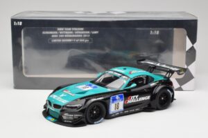 BMW Z4 E89 GT3 BMW Team Vita4one #18 J. Klingmann / M. Wittmann ADAC 24 Hours Nurburgring 2012 Minichamps 1:18 151122318 Meta — bild 6 av 6