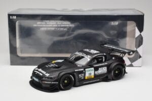BMW Z4 E89 GT3 #19 Pixum C. Hurtgen / D. Baumann Spa 24 Hours Winner 2013 Minichamps 1:18 151132399 Metall — bild 6 av 6