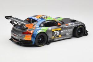BMW Z4 E89 GT3 #76 Schubert Motorsport Dubai 24 Hours 2014 Minichamps 1:18 151142376 Metall — bild 2 av 6