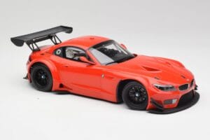 BMW Z4 E89 GT3 Röd Minichamps 1:18 151122300 Metall — bild 4 av 6