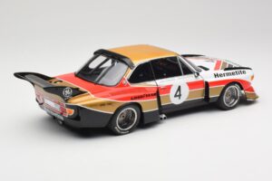 BMW 3.5 CSL E9 Gruppe 5 #4 J. Fitzpatrick / T. Walkinshaw Silverstone Winner 1976 Minichamps 1:18 180762004 Metall — bild 3 av 8