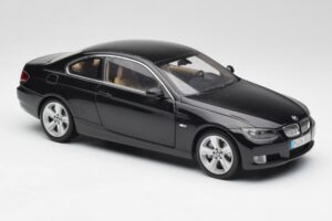 BMW 3 E92 Coupe Svart Kyosho 1:18 80430407222 Metall — bild 6 av 8