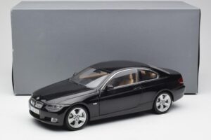 BMW 3 E92 Coupe Svart Kyosho 1:18 80430407222 Metall — bild 8 av 8