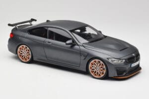 BMW M4 F82 GTS Frozen Grå Minichamps 1:18 80432411555 Metall — bild 6 av 8