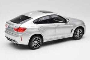 BMW X6 M F86 Silver Norev 1:18 183200 Metall — bild 3 av 8