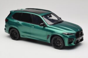 BMW X5 M G05 Competition Isle of Man Green GT Spirit 1:18 GT490 Resin — bild 4 av 6