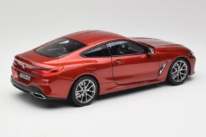 BMW M850i G15 Orange Metallic Norev 1:18 183285 Metall — bild 3 av 8