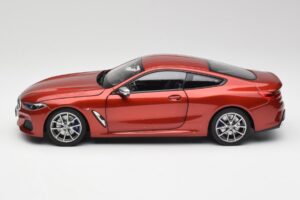 BMW M850i G15 Orange Metallic Norev 1:18 183285 Metall — bild 4 av 8