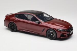 BMW M850i G15 M Performance Melbourne Red Metallic GT Spirit 1:18 GT493 Resin — bild 4 av 6