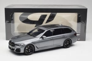 BMW G61 530e M Sport Touring Mineral Grå GT Spirit 1:18 GT485 Resin — bild 6 av 6