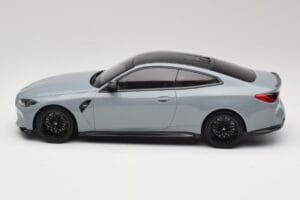 BMW M4 G82 Brooklyn Grå Minichamps 1:18 155020124 Metall — bild 3 av 6