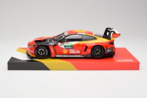 BMW M4 GT3 G82 #31 S. van der Linde Team Schubert DTM Champion 2022 Minichamps 1:18 113222331 Metall — bild 4 av 8