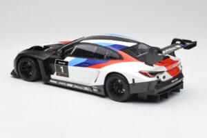BMW M4 GT3 Presentation Car 2021 Minichamps 1:18 155212000 Metall — bild 5 av 6