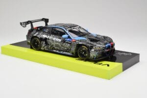 BMW M4 GT3 G82 #46 V. Rossi WRT Test 2023 Minichamps 1:18 113232246 Metall — bild 6 av 8