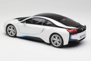 BMW i8 Crystal Vit Paragon 1:18 80432336841 Metall — bild 7 av 8