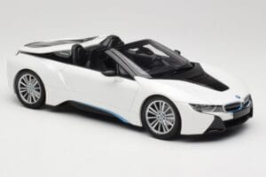 BMW i8 Roadster I15 Vit Metallic Minichamps 1:18 155027031 Metall — bild 4 av 6
