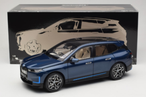 BMW iX Blue Metallic Minichamps 1:18 110023100 Metall — bild 8 av 8