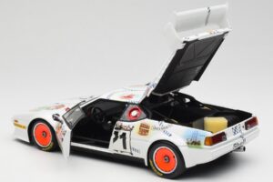 BMW M1 #83 Danner Bayern C. Danner / L. Oberndorfer 24 Hours of Le Mans 1981 Minichamps 1:18 80430306592 Metall — bild 5 av 8