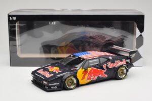 BMW M1 Group B Team Red Bull #7 D. Quester / A. Riccitelli Class Winners HSR Daytona Classic 2017 Minichamps 1:18 155172907 M — bild 6 av 6