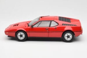 BMW M1 Röd Norev 1:18 183220 Metall — bild 4 av 8