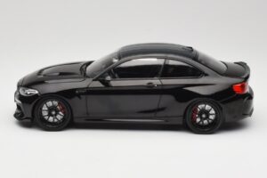 BMW M2 CS F87 Svart Metallic med svarta fälgar Minichamps 1:18 155021026 Metall — bild 3 av 6