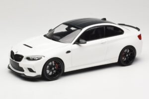 BMW M2 CS F87 Vit med svarta fälgar Minichamps 1:18 155021025 Metall