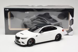 BMW M2 CS F87 Vit med svarta fälgar Minichamps 1:18 155021025 Metall — bild 6 av 6