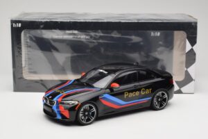 BMW M2 F87 Pace Car Minichamps 1:18 155026106 Metall — bild 6 av 6
