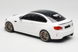 BMW M2 F87 CS Alpine White Guld Fälgar Minichamps 1:18 155021020 Metall — bild 5 av 6